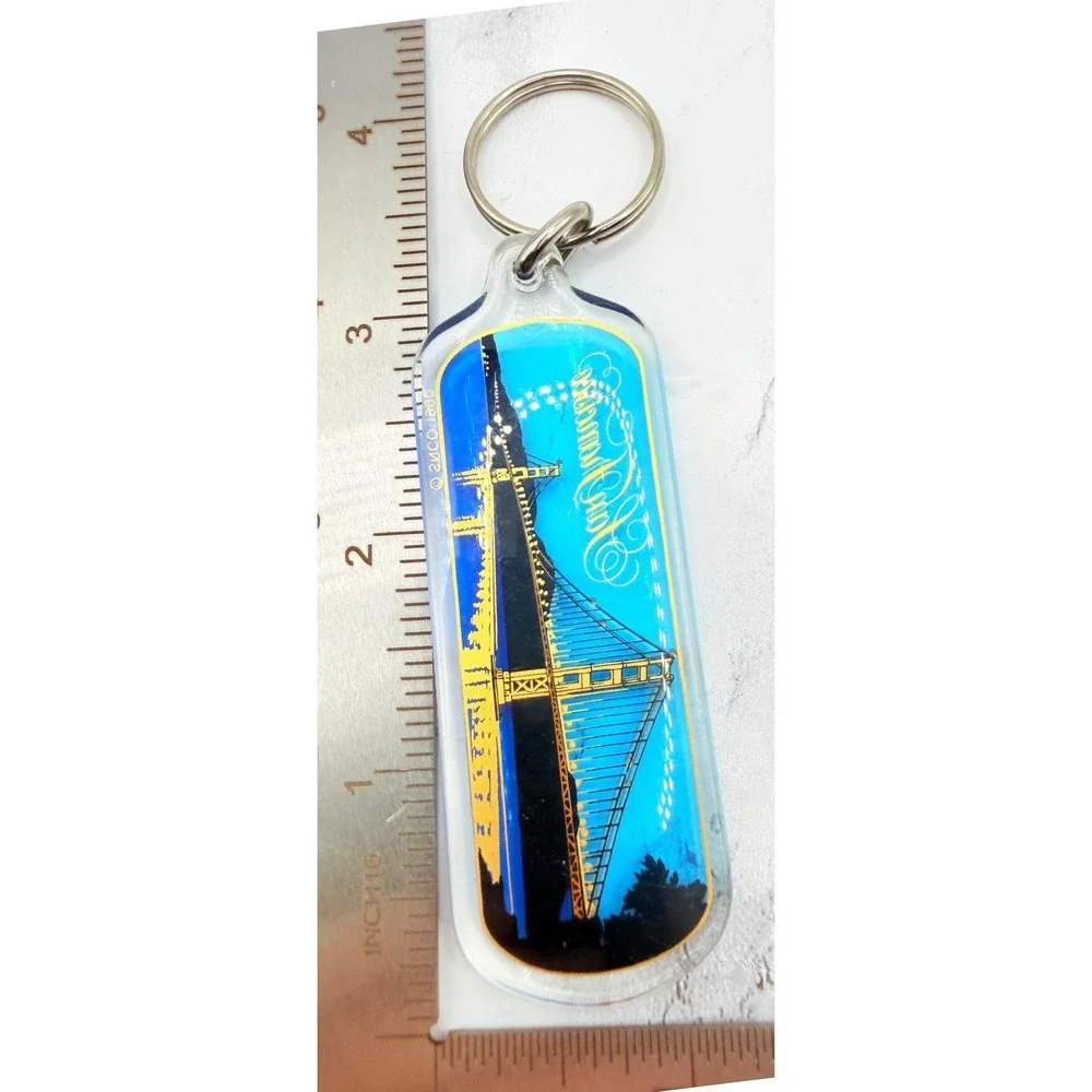 Vintage 1990 San Francisco Golden Gate Bridge Acrylic Souvenir Keychain